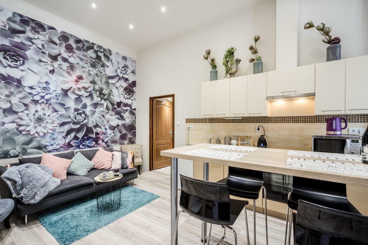Apartamento A9 Houseleek Astoria Budapest Exterior foto